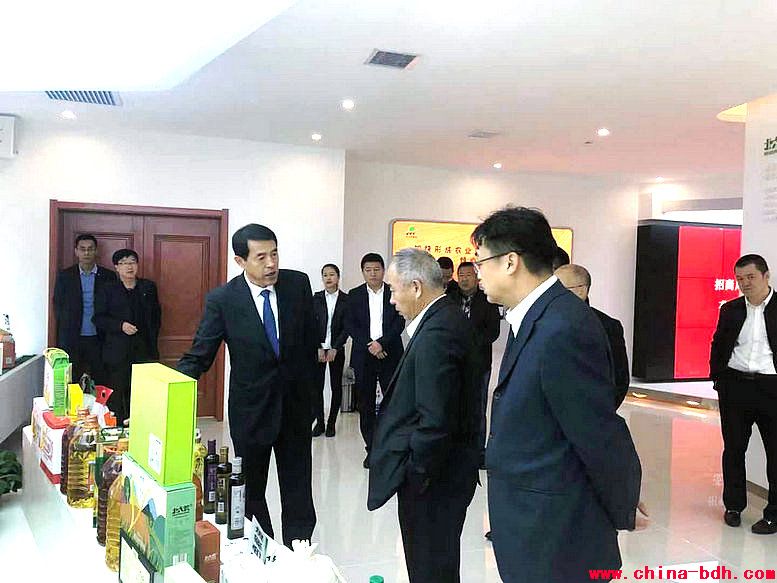 點(diǎn)擊瀏覽下一頁