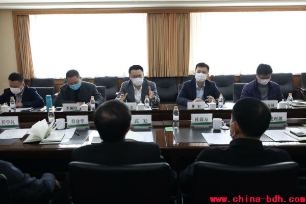 點(diǎn)擊瀏覽下一頁